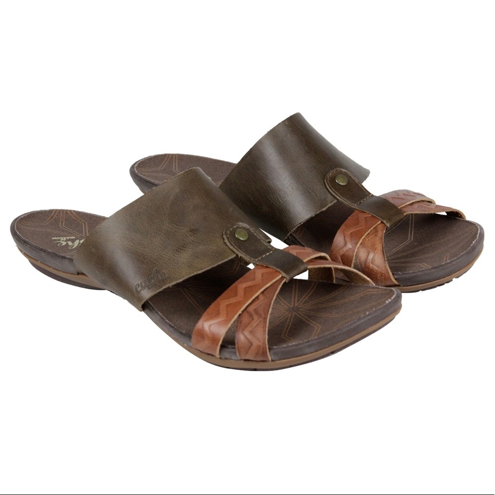 Cushe Mellow Coquira Leather Slip On Sandals 9